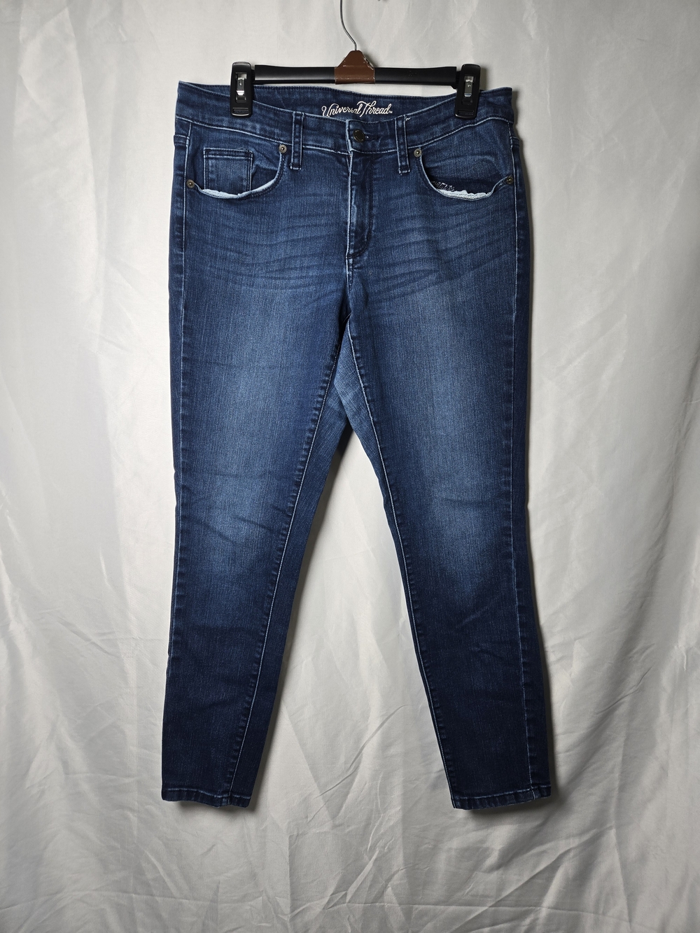 Universal Thread Women's Dark Blue High-Rise Skinny Jeans 10/30S